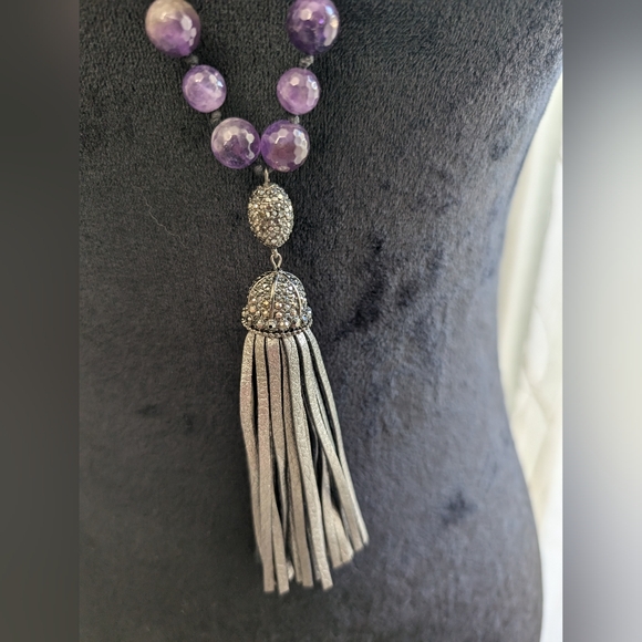 NWT Chico's Willa Pendant Necklace - Picture 4 of 14